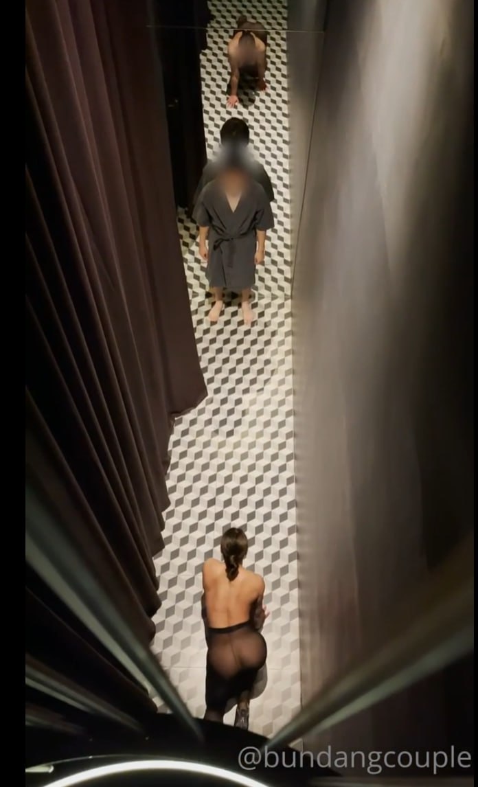 【2023-06-27】Naked foam bath video 🎥.m4v